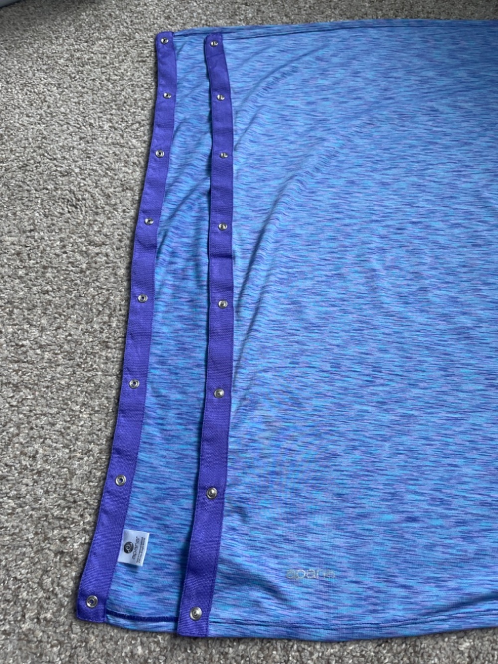 Snap cape - Picture 2 of 4